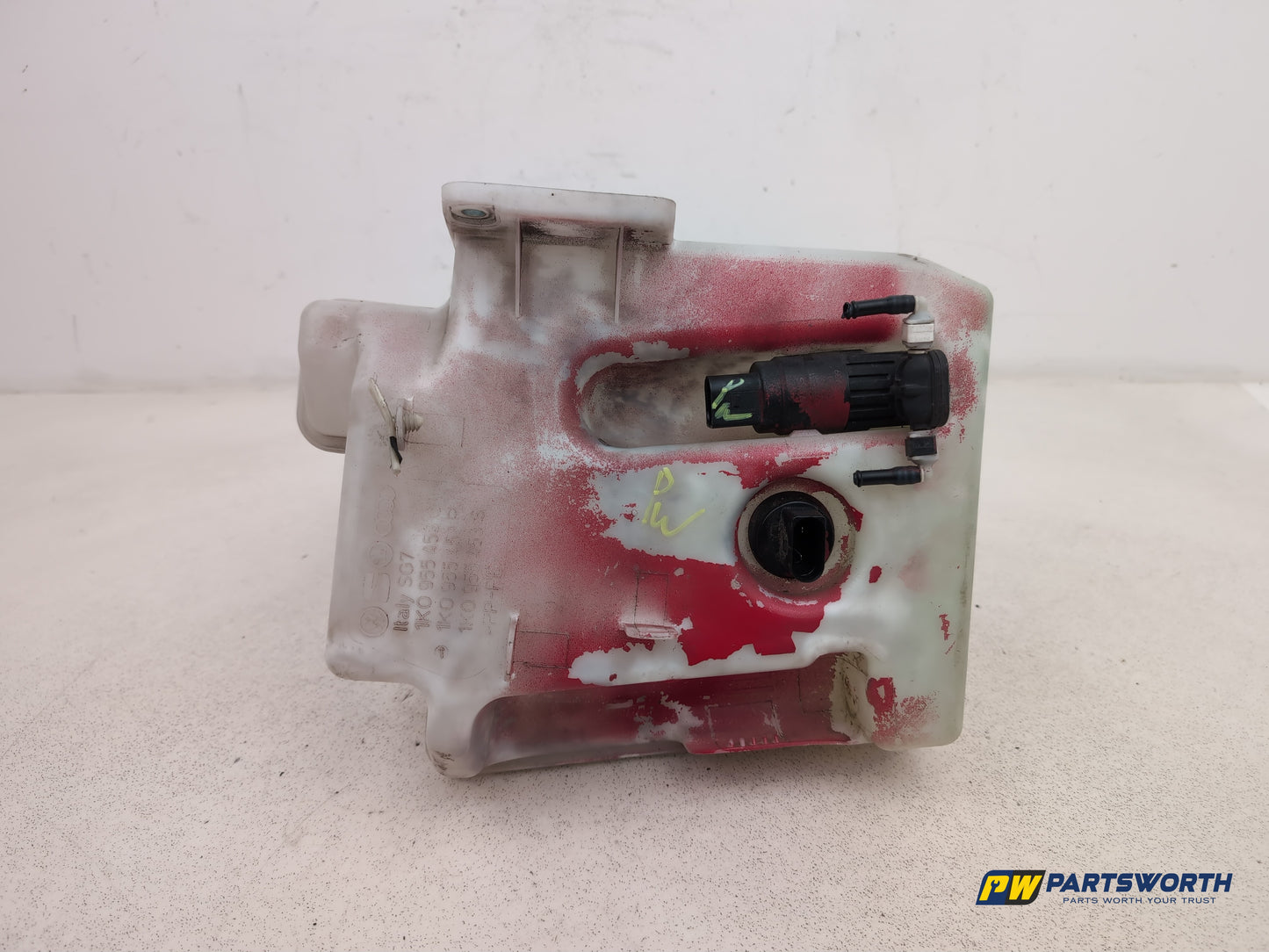 Audi A3 Sport Windscreen Washer Reservoir Pump 1k0955453q 1k0955453r 1k0955453s - photo 4