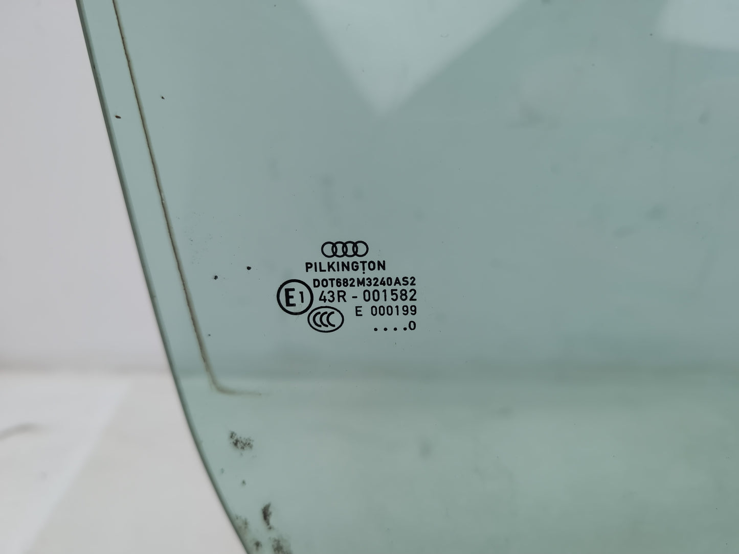 Audi A3 Sport Tfsi Door Glass Front Rh Driver Side 43r001582 2003-2012 - photo 4
