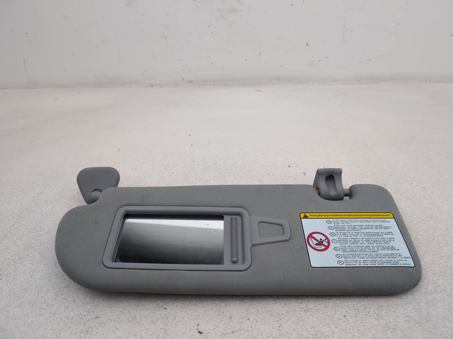Hyundai I40 Style Crdi 2012 Sun Visor Lh - photo 4