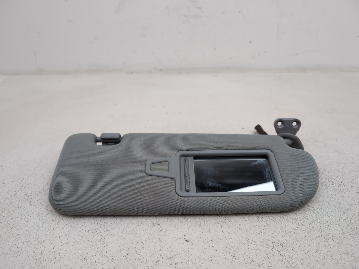 Hyundai I40 Style Crdi 2012 Sun Visor Rh - photo 4