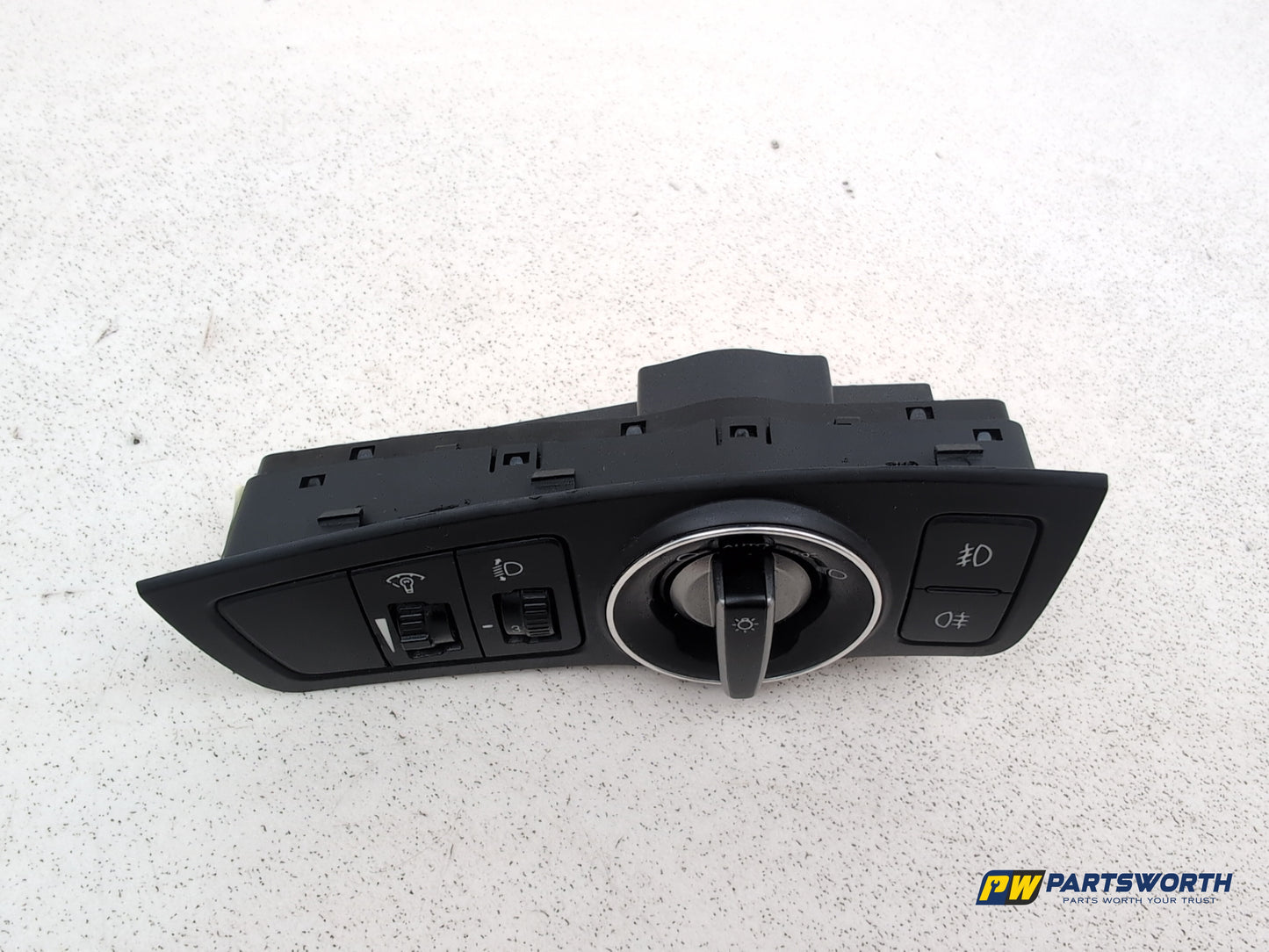 Hyundai I40 Headlight Fog Light Control Switch Trim Panel 93300-3z970 2011-2015 - photo 4