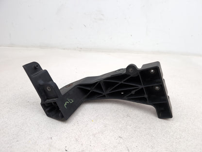 Hyundai I40 Style Crdi Headlight Bracket Mount Left Side 641363z000 2011-2019 - photo 4