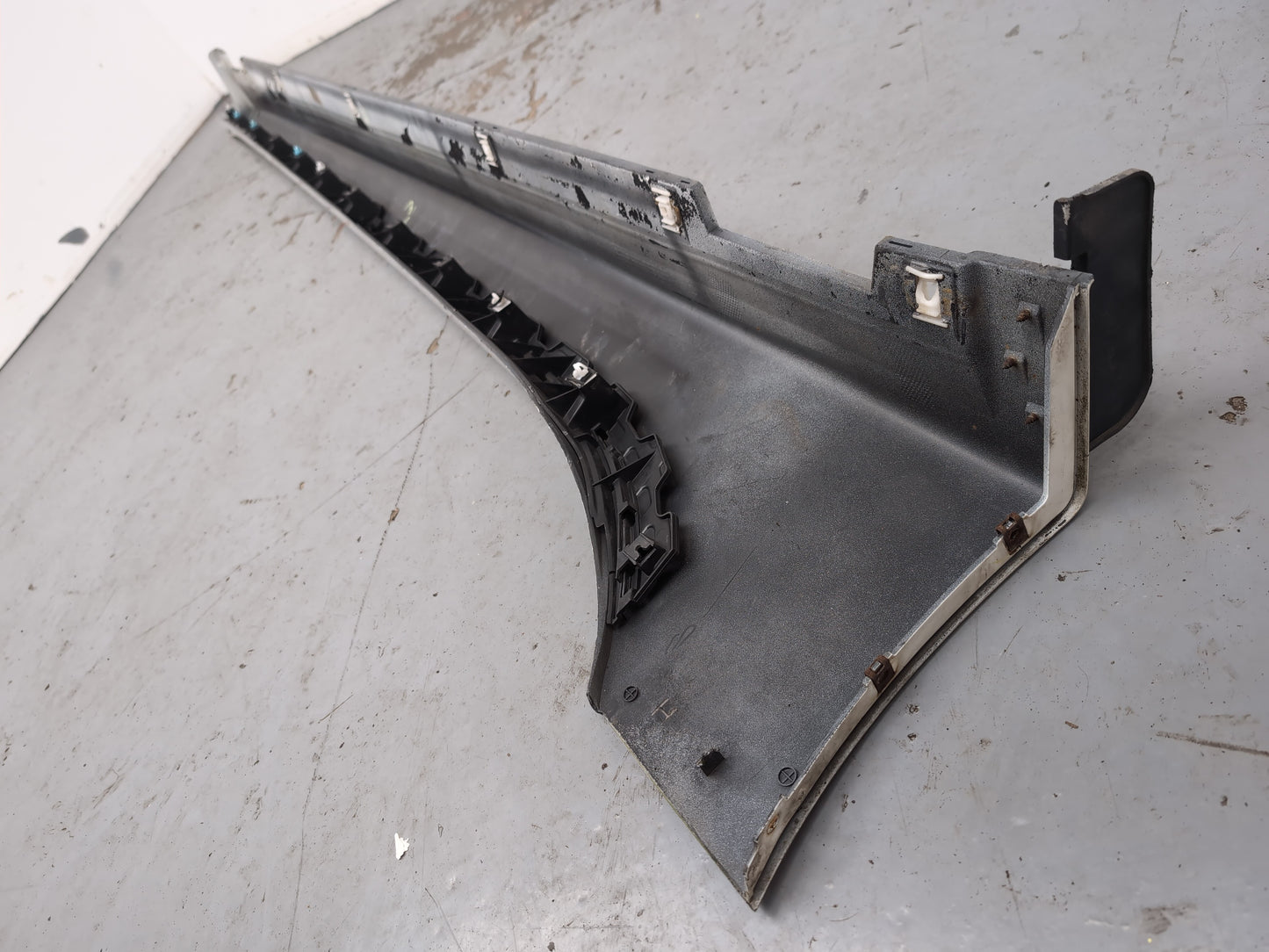 Hyundai I40 Style Crdi Side Skirt Lh White Crystal Pearl Pw6 2011-2019 Scratches - photo 4