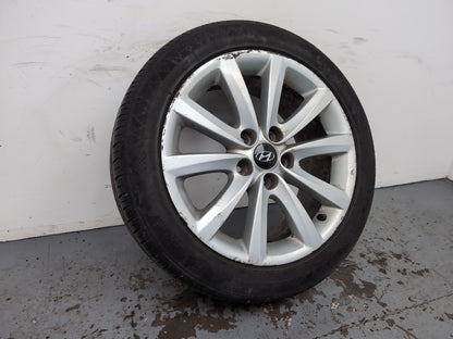 Hyundai I40 Style Crdi Wheel With Tyre 215/50 R17 2011-2019 - photo 4