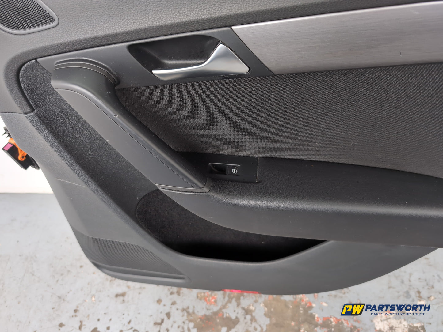 Door Rear RH 12