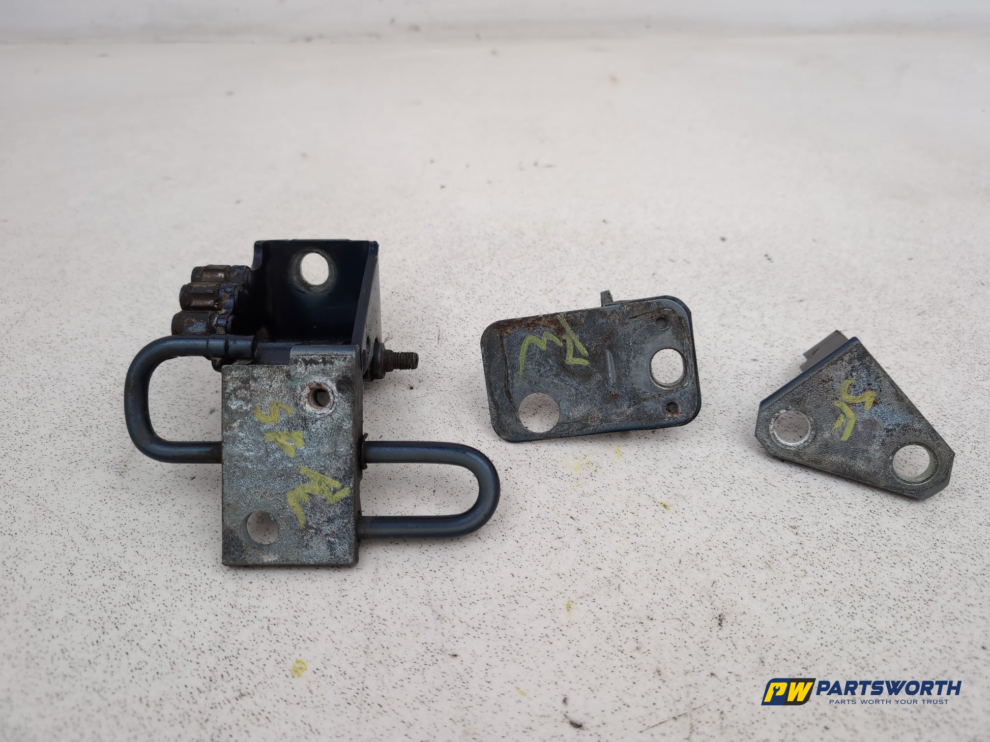 Volkswagen Passat Highline Tdi Blue Tech Lh Front Door Hinge Pair 2010-2014 - photo 4