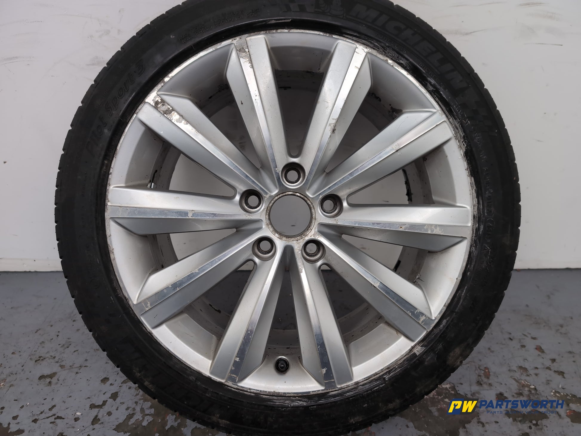 Wheel Road Alloy 4