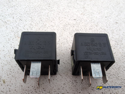 Fuse and Relay Box 1 4