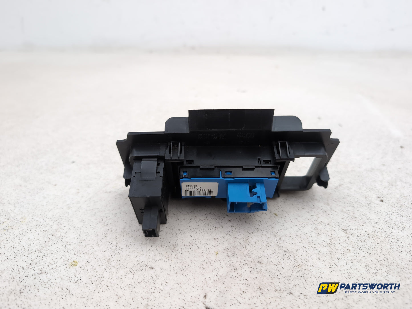 Citroen C4 Vtr+ Hdi Child Lock & Headlight Control Switch 96717155 2010-2013 - photo 4
