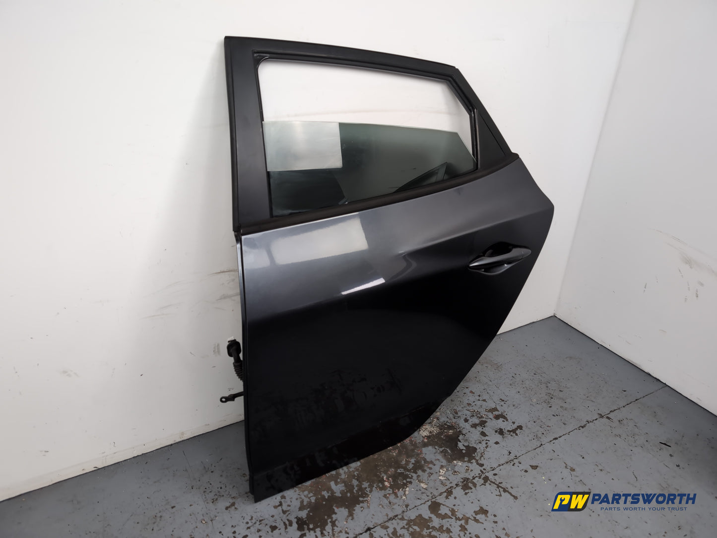 Door Rear LH 4