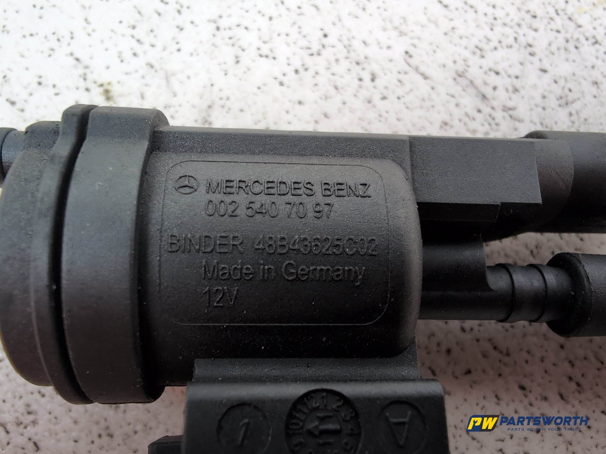Mercedes-Benz C250 Amg Sport Air Pump Valve Pressure Electric Change Over Sensor - photo 4