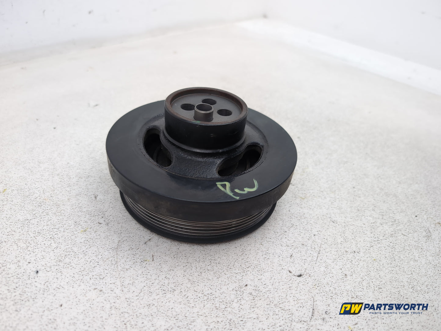 Mercedes-Benz C250 Amg Sport Ed125 Cdi Vibration Damper A6510351012 2015-2021 - photo 4