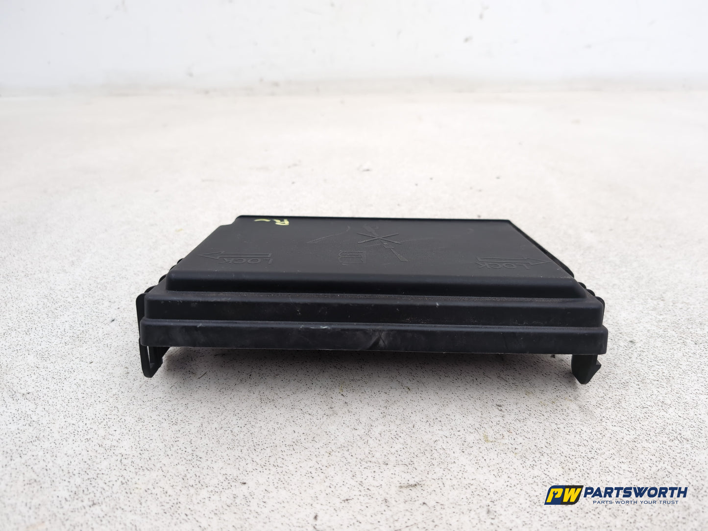Vauxhall Corsa Se Fuse Box Cover 2006-2014 - photo 4