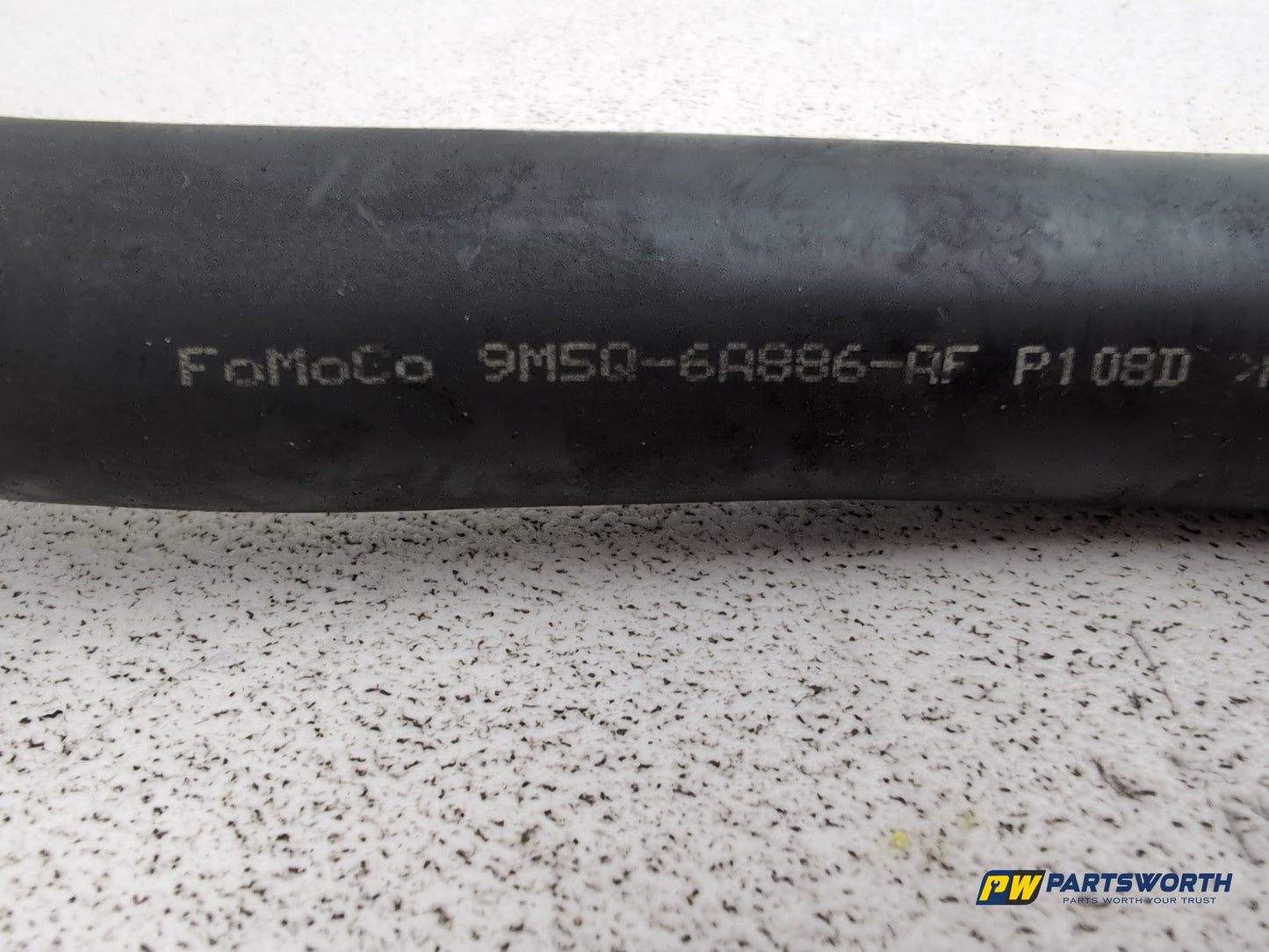 Ford Kuga Titanium X 4x4 Tdci Diesel Breather Pipe Hose 9m5q6a886af 2012-2017 - photo 4