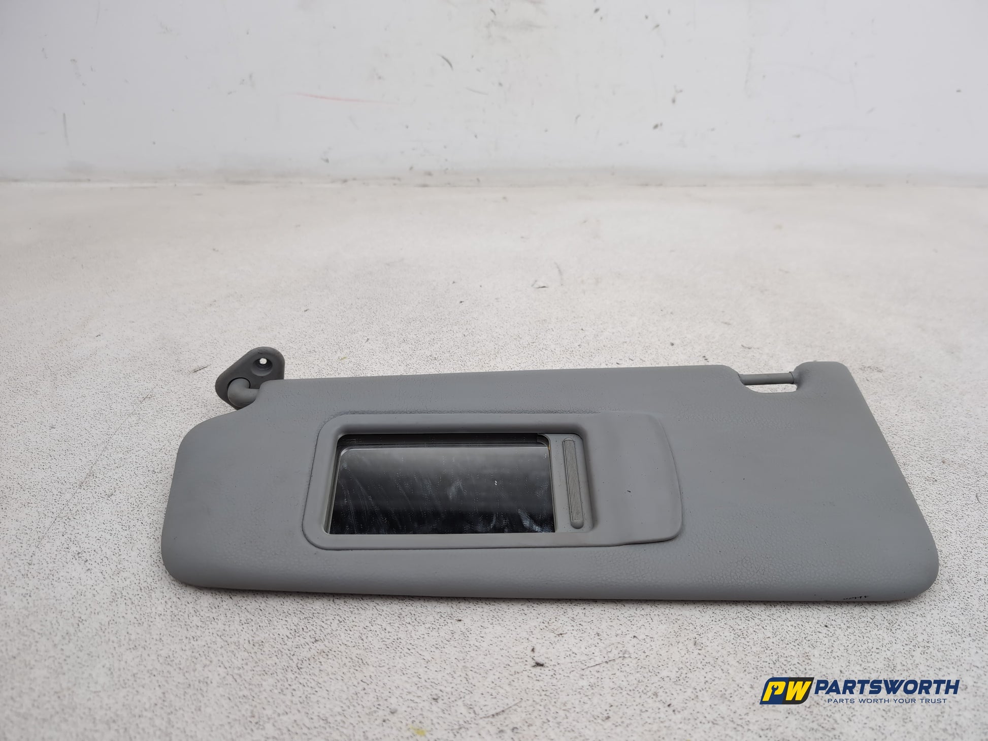 Bmw 318d Performance Edition Sun Visor Lh Passenger Side 2009-2012 - photo 4