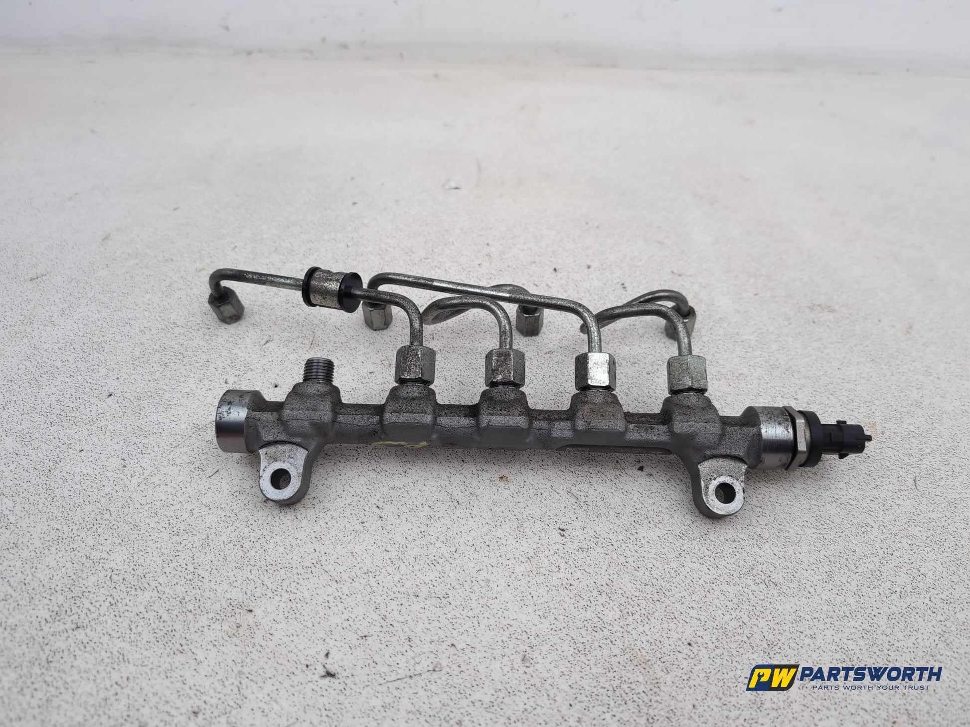 Hyundai I40 Style Crdi Fuel Rail 1.7l Diesel 2011-2019 - photo 4