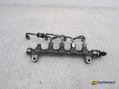 Hyundai I40 Style Crdi Fuel Rail 1.7l Diesel 2011-2019 - photo 4