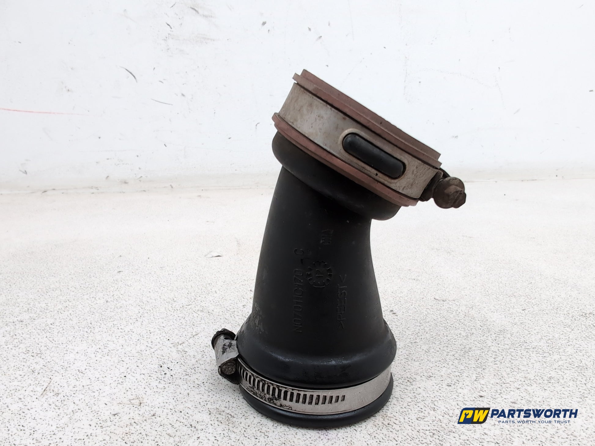 Ford Kuga Titanium X 4x4 Tdci Auto Turbo Air Intake Pipe N07011c170 2012-2019 - photo 4