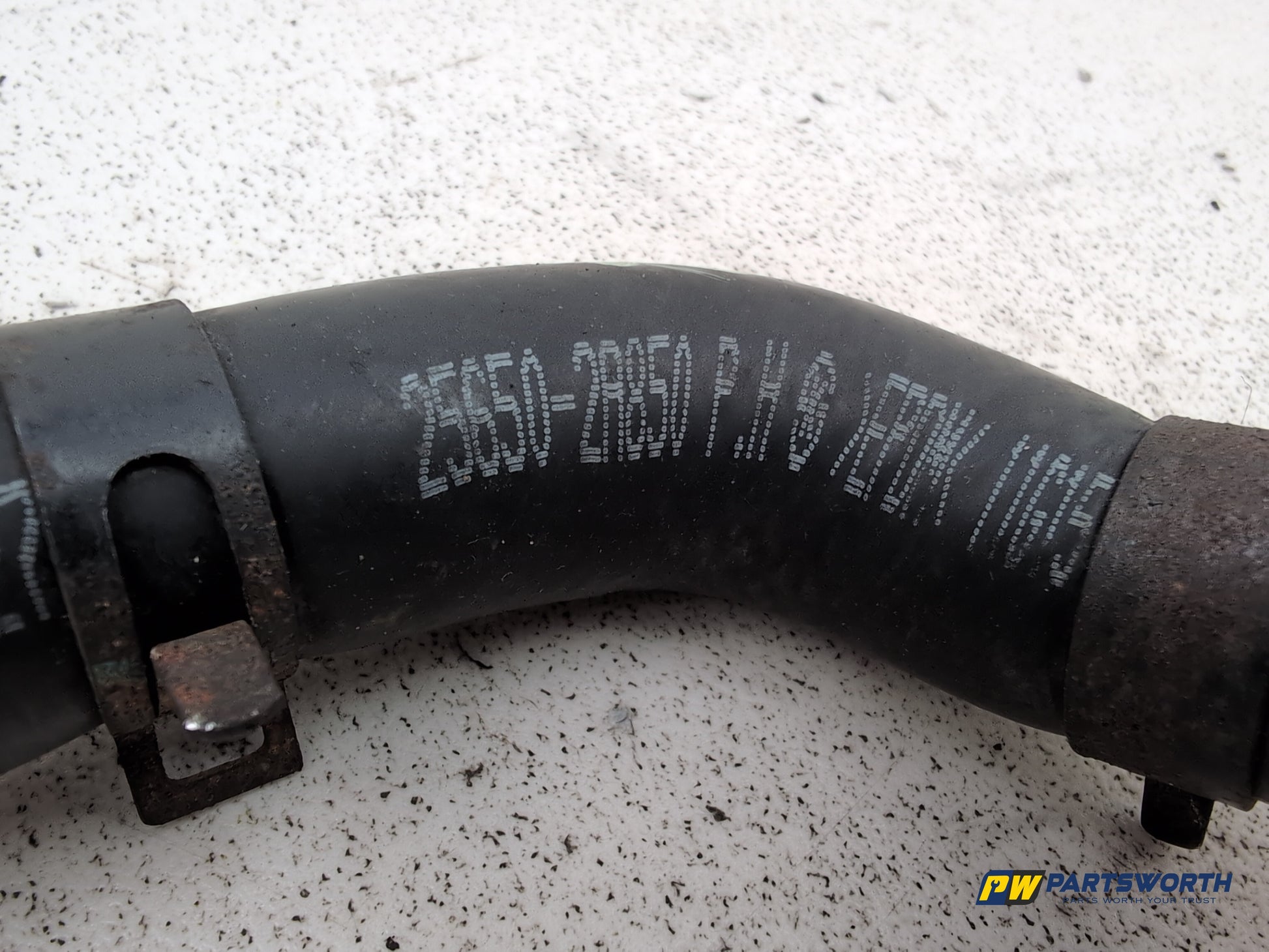 Hyundai I40 Style Crdi Engine Water Coolant Pipe Hose 256502a850 2011-2019 - photo 4