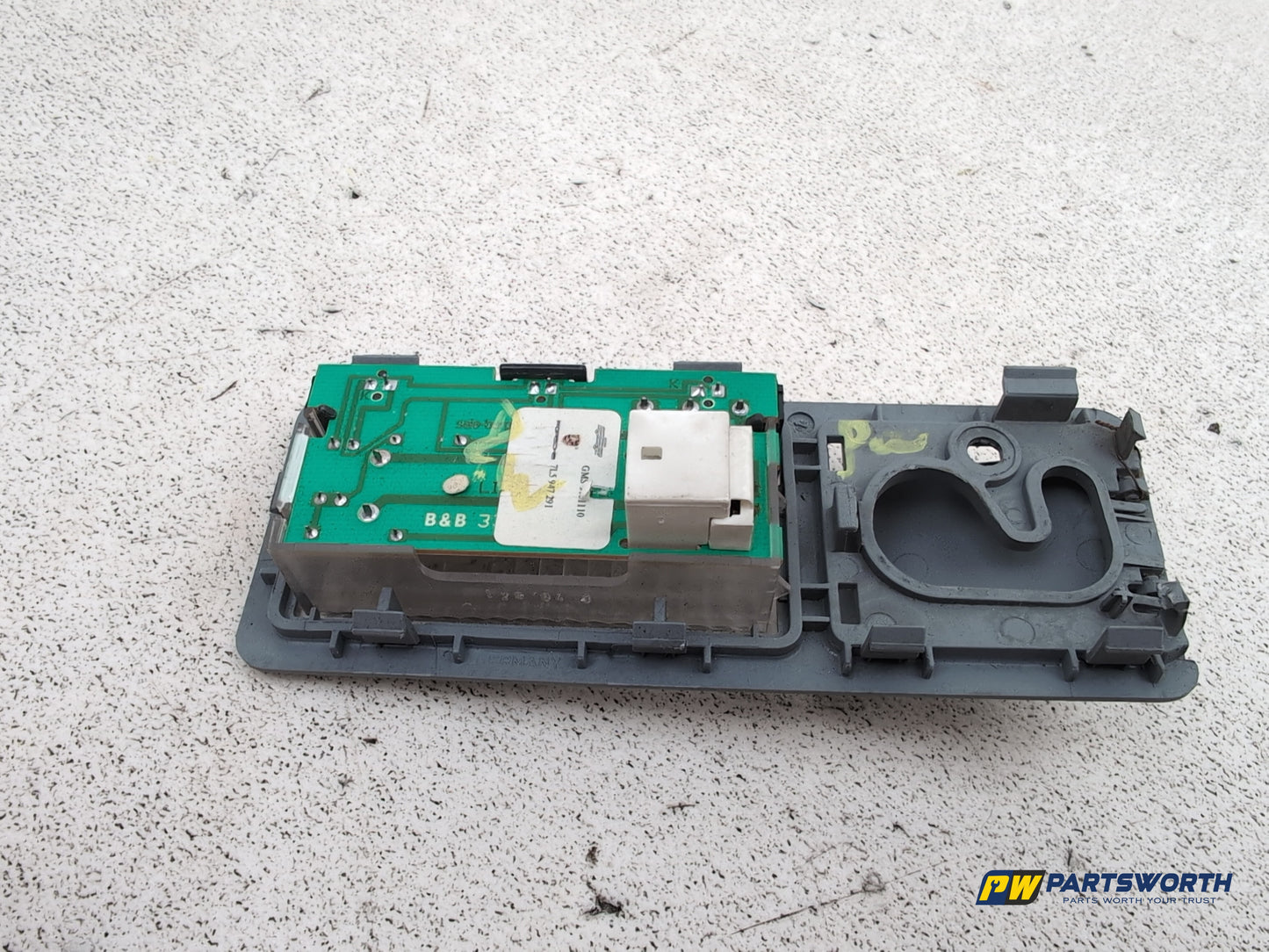 Porsche Cayenne Tiptronic Interior Roof Light Rear Left Passenger Side 7l5947291 - photo 4