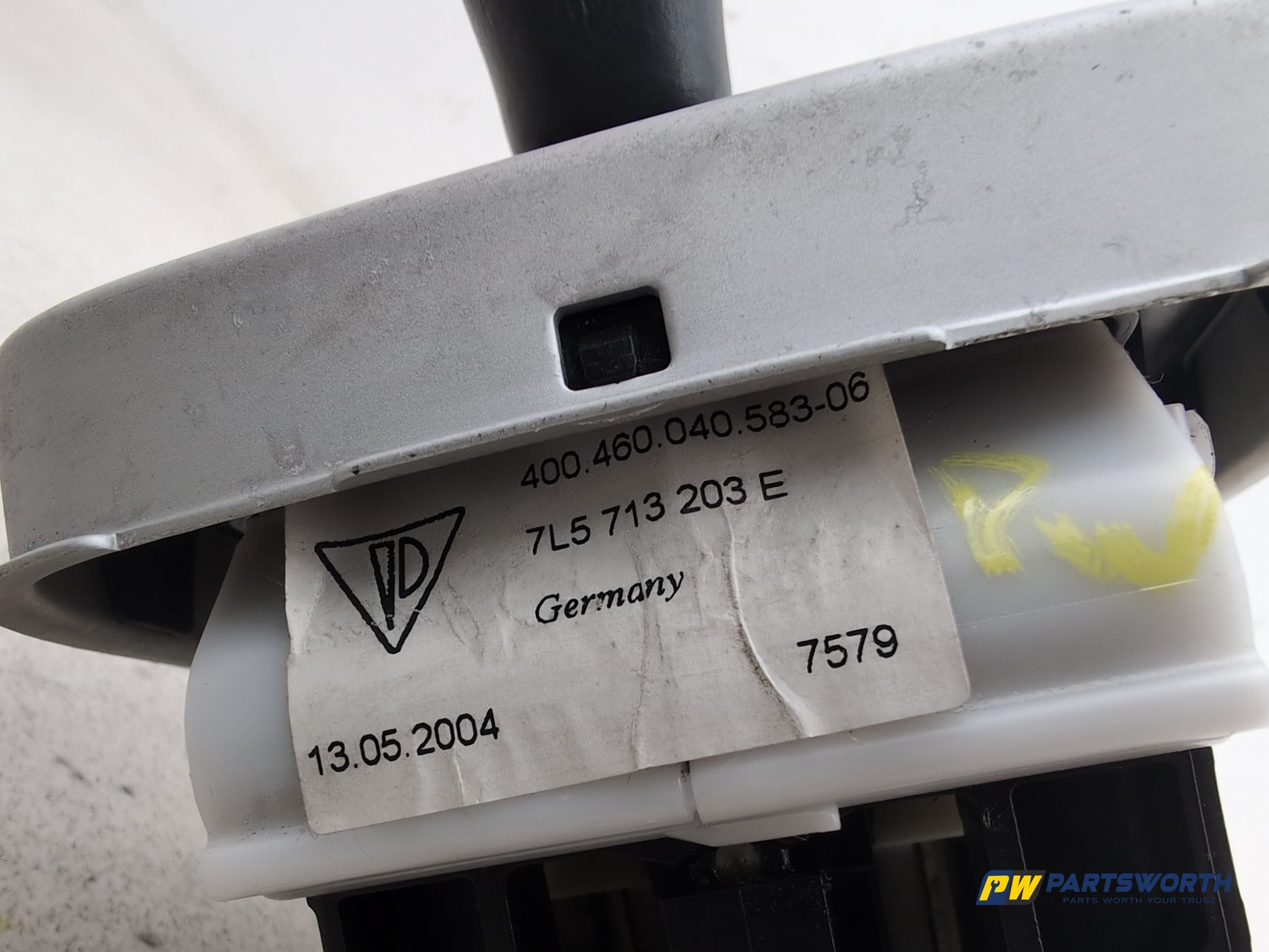Porsche Cayenne Tiptronic S Automatic Gear Shift Assembly 7l5713203e 2003-2010 - photo 10