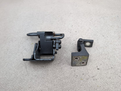 Porsche Cayenne Tiptronic S Rear Left Door Back Hinge Passenger Side 2003-2010 - photo 4