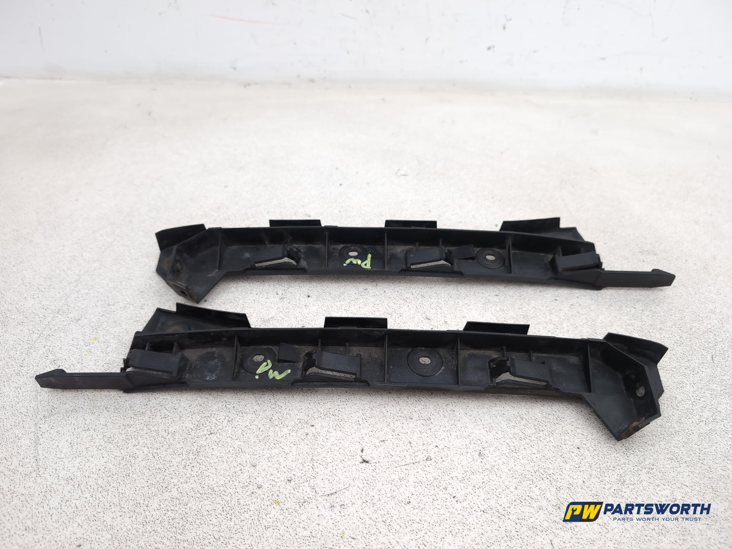 Porsche Cayenne Tiptronic S Front Bumper Brackets Set 7l5807184 2003-2010 - photo 4