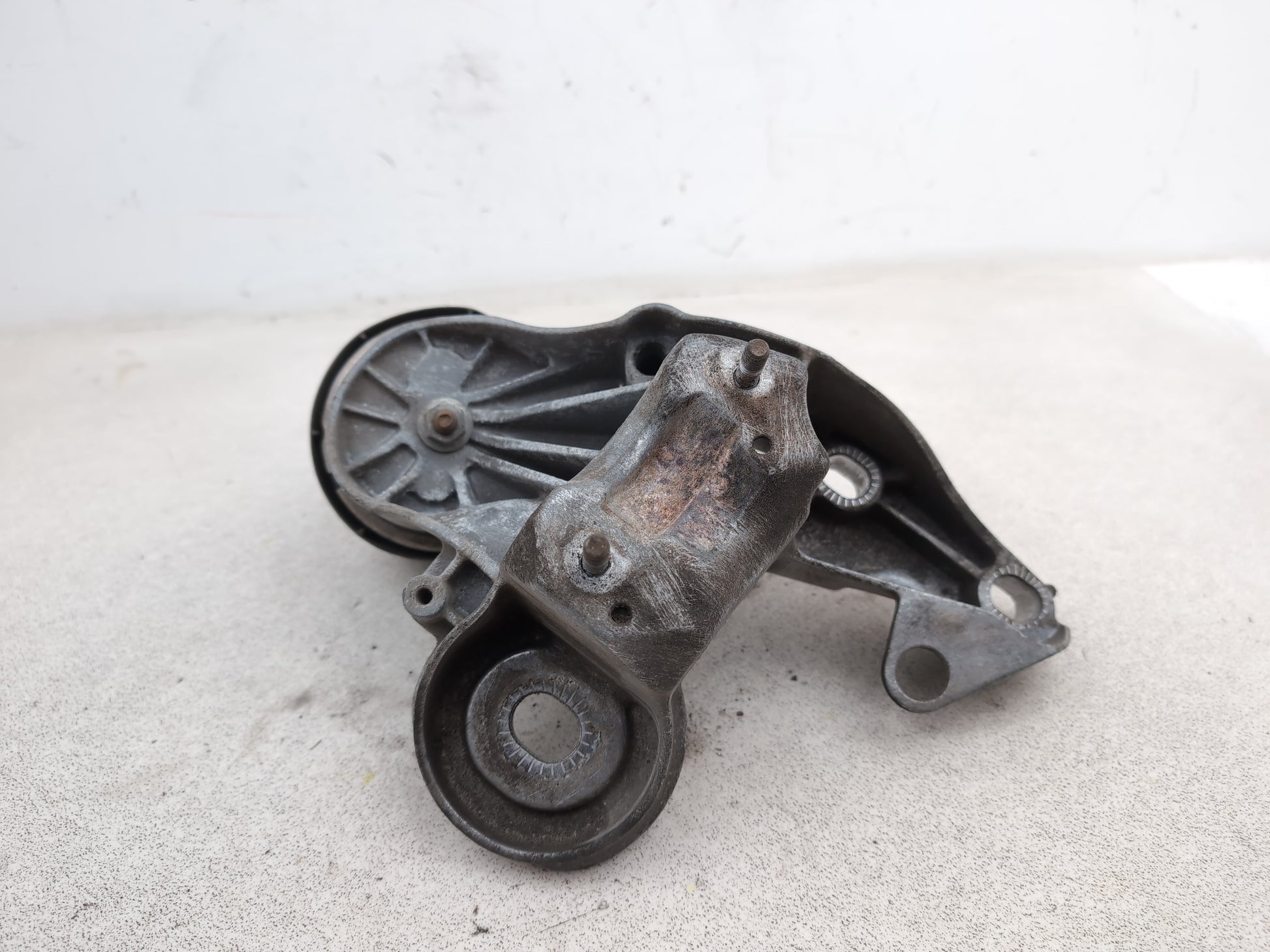 Audi A6 Se Tdi Quattro A Front Left Engine Mounting Plate Bracket 4f0199351s - photo 4