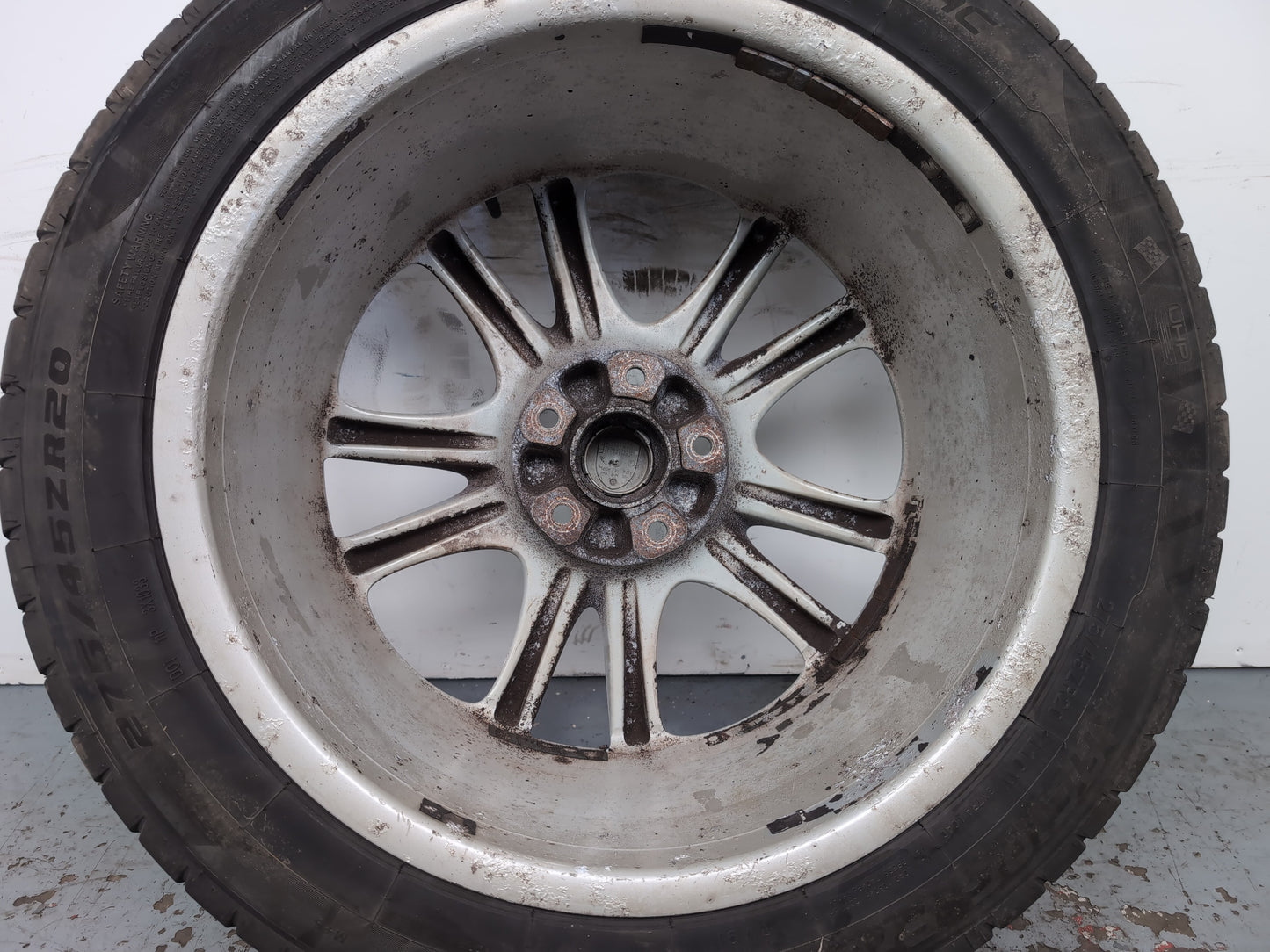 Porsche Cayenne Tiptronic S Wheel With Tyre 275/45 R20 - photo 10