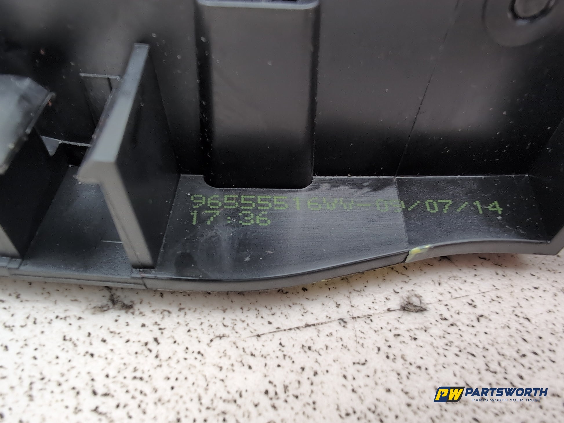 Peugeot 208 Active Door Handle Inner Release Rear Rh Driver Side 96555516vv - photo 4