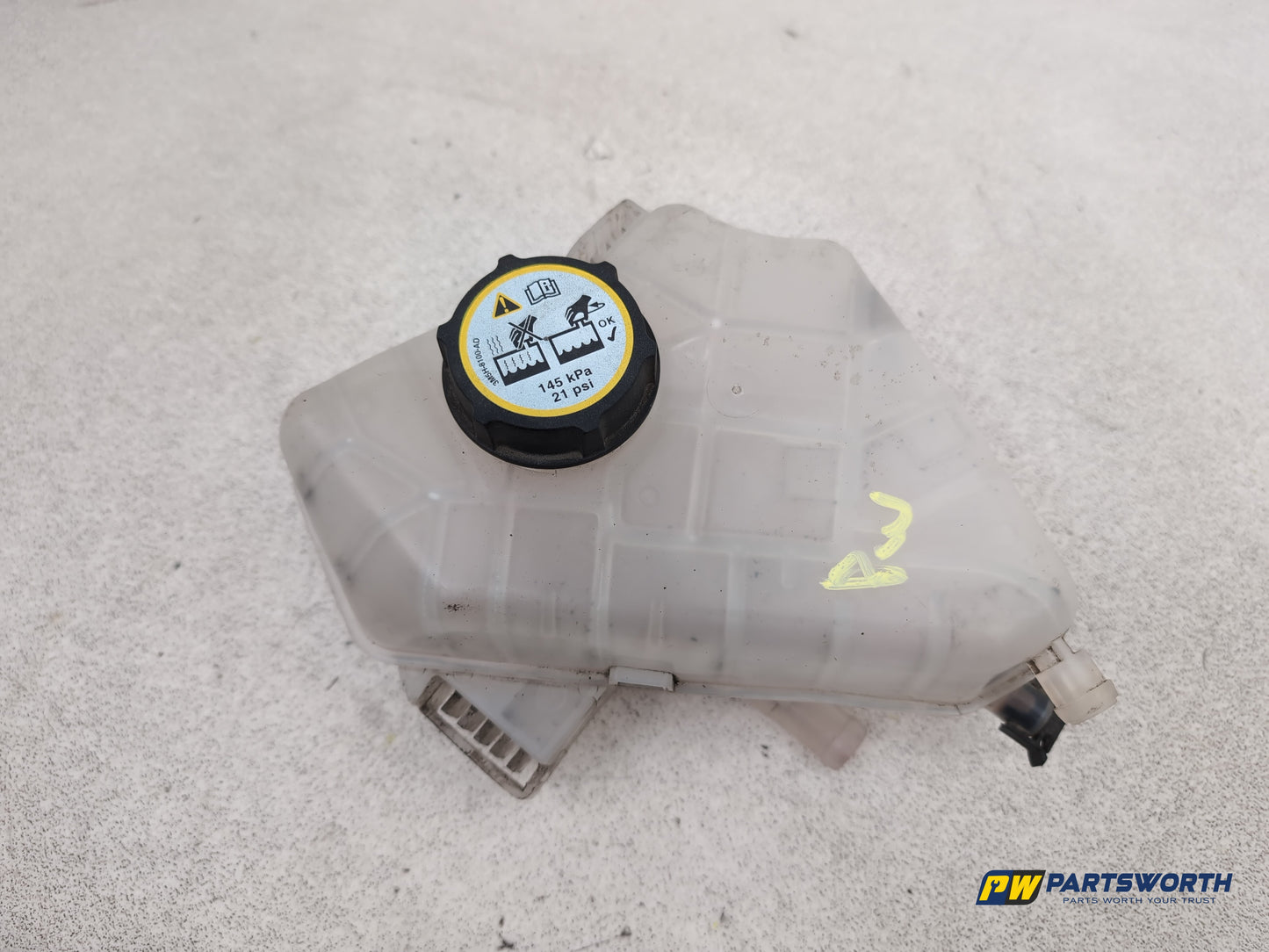 Ford Fiesta Zetec Radiator Expansion Tank 1.2l Petrol 2012-2017 - photo 4