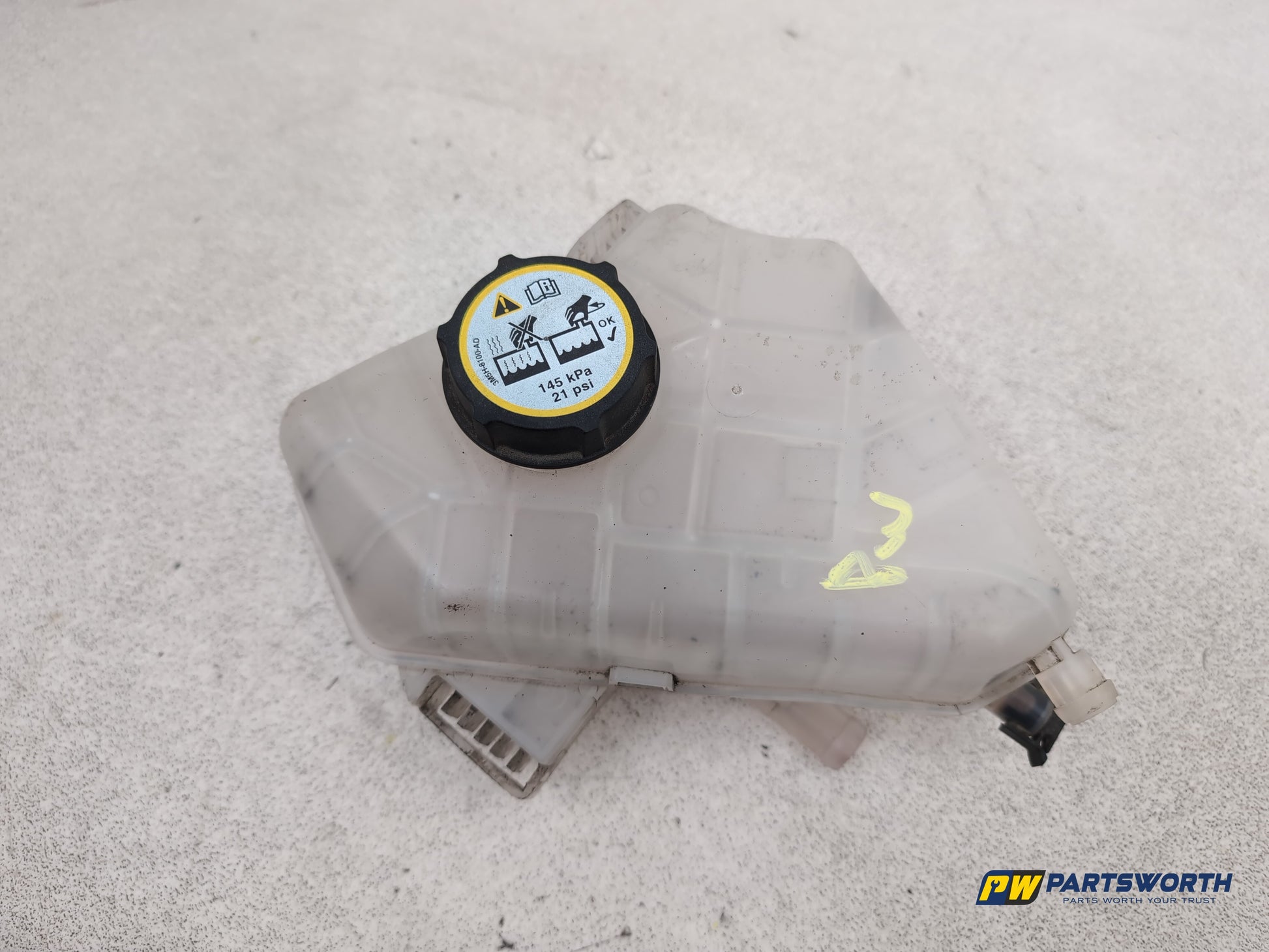 Ford Fiesta Zetec Radiator Expansion Tank 1.2l Petrol 2012-2017 - photo 4