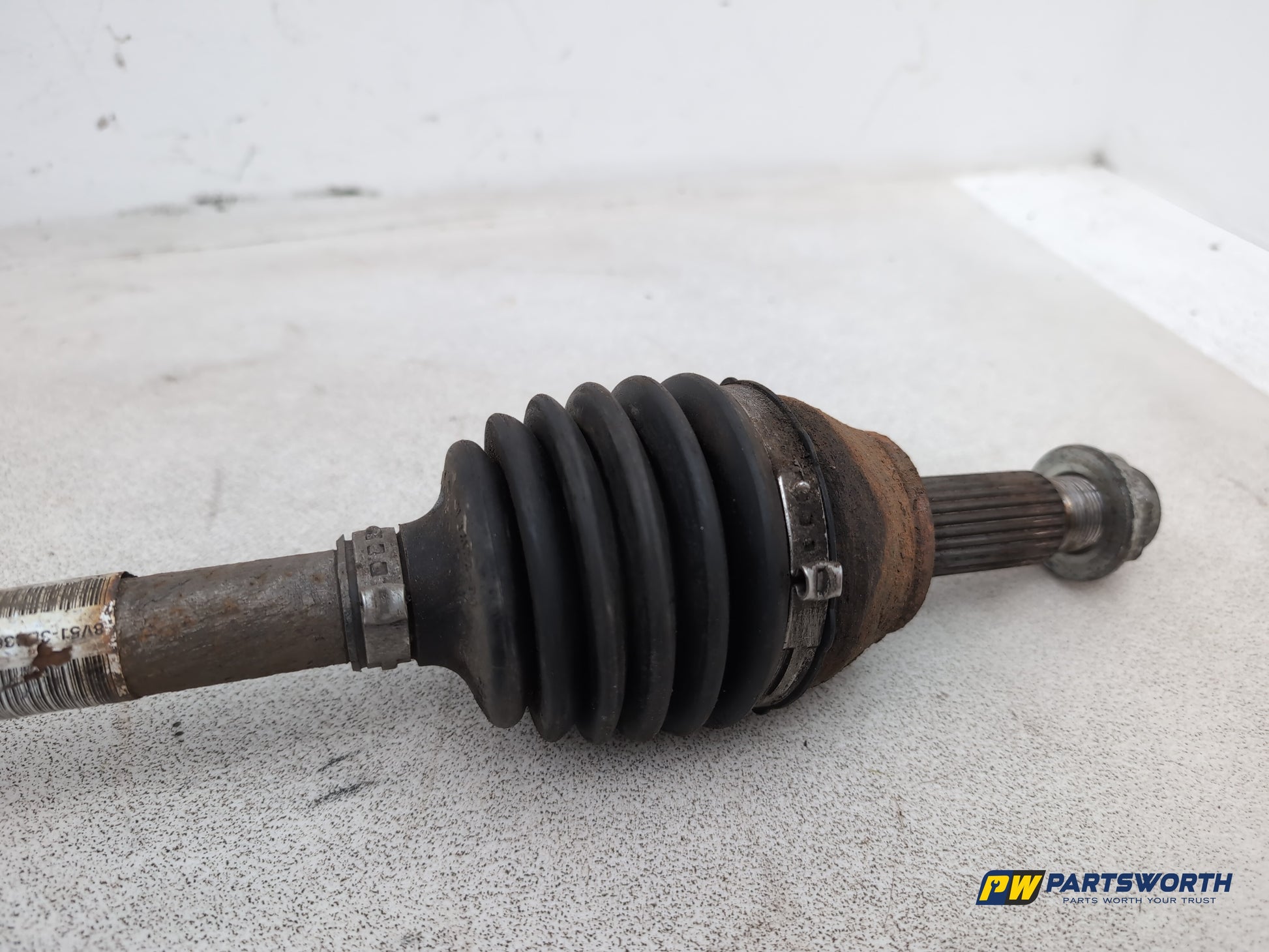 Ford Fiesta Zetec Driveshaft Front Rh Driver Side 2012-2017 - photo 4