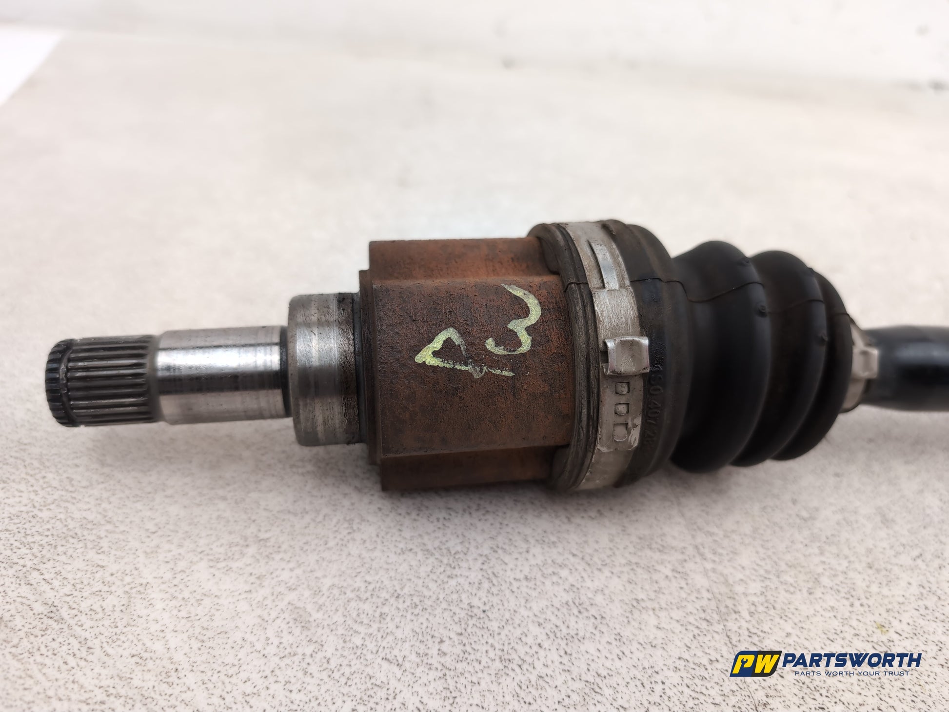Skoda Citigo Se 12v Driveshaft Front Rh Driver Side 1s0407762 2012-2020 - photo 4