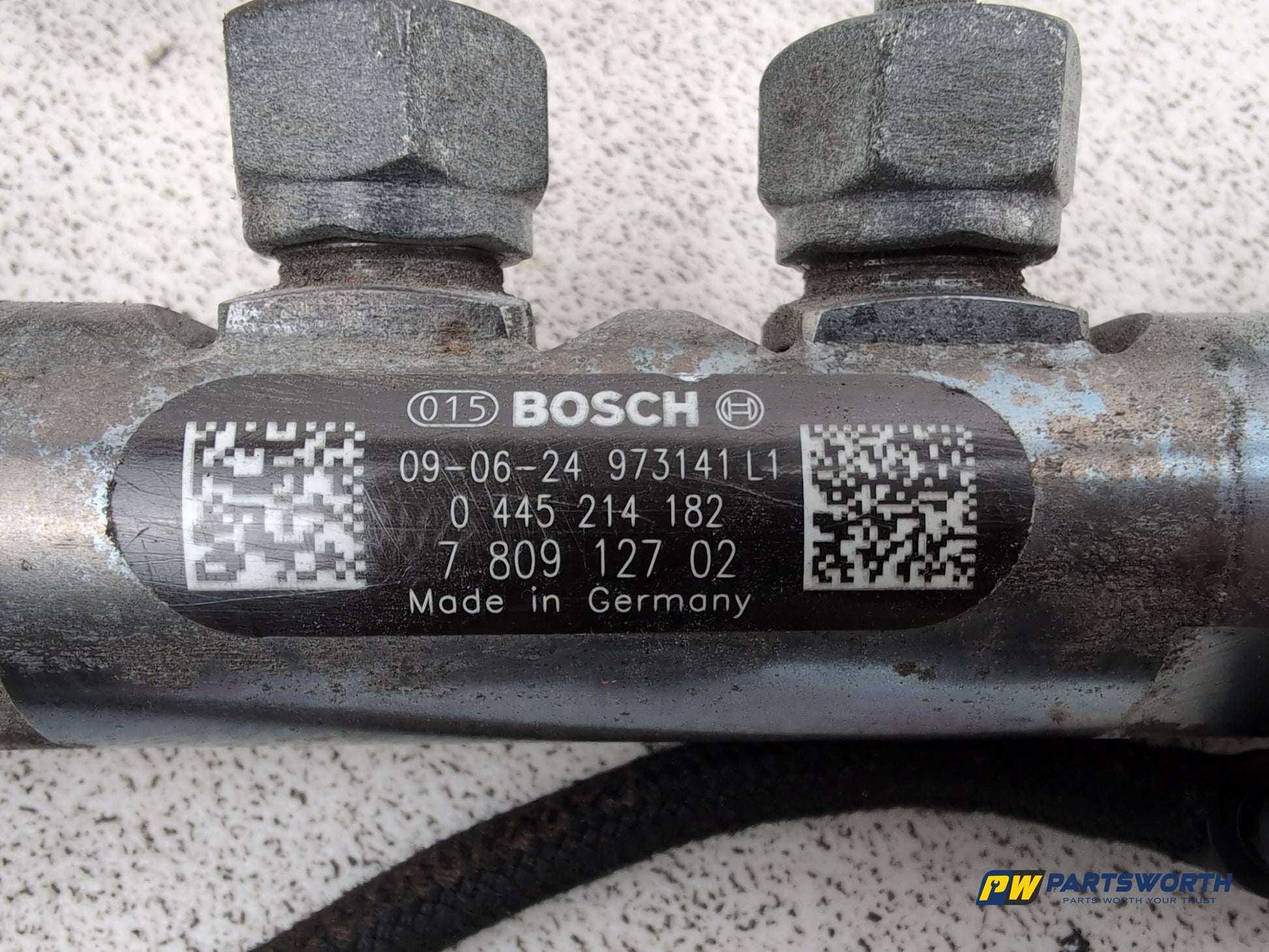 Fuel Rail 4