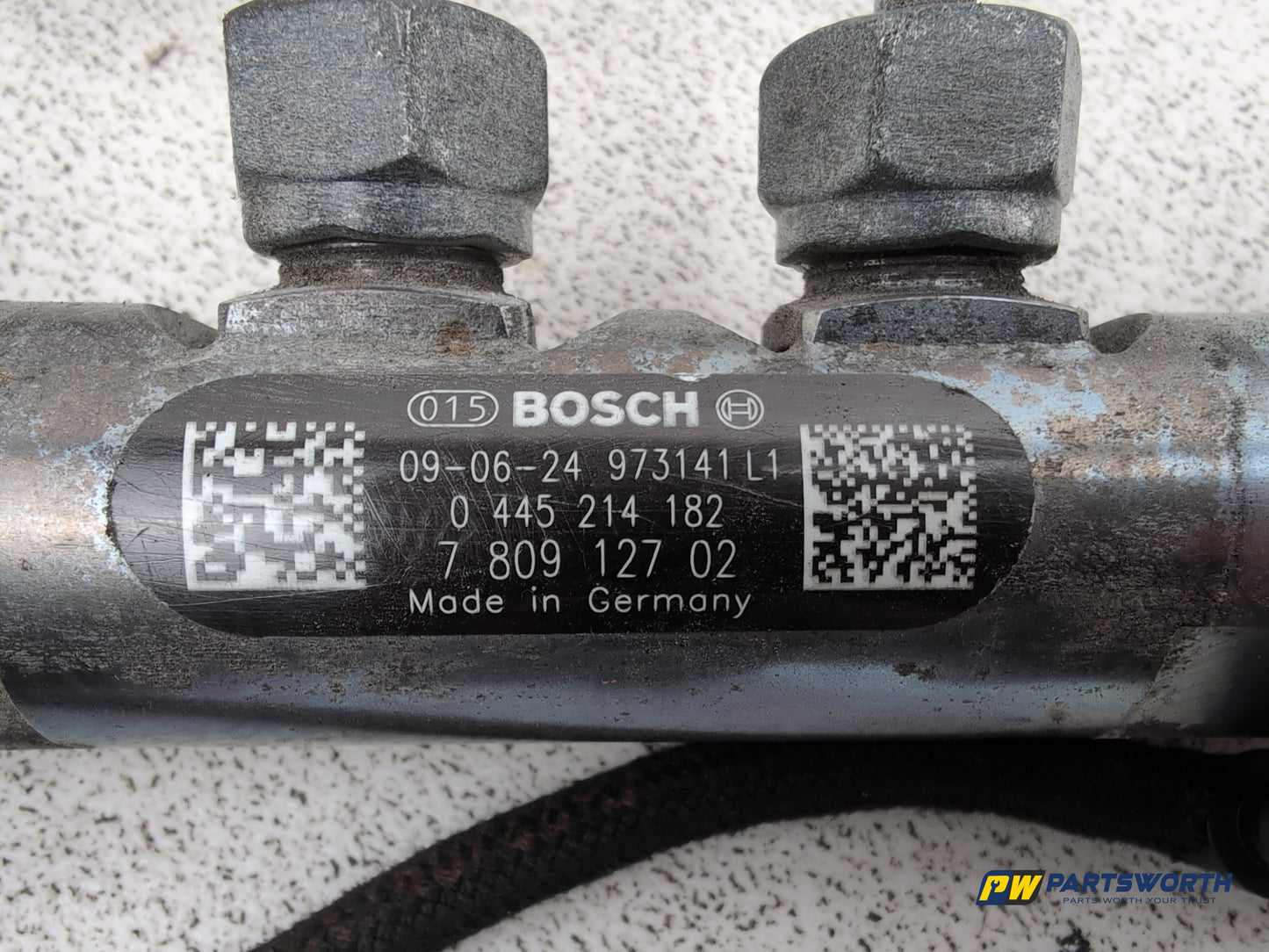Fuel Rail 4