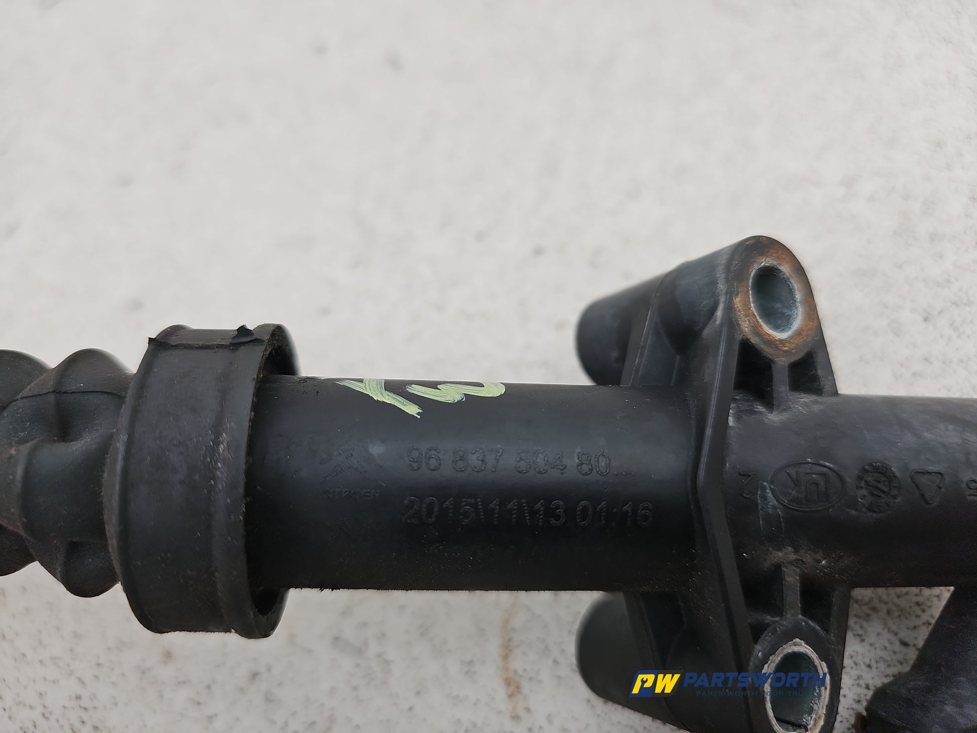 Clutch Slave Cylinder and Pipe  2