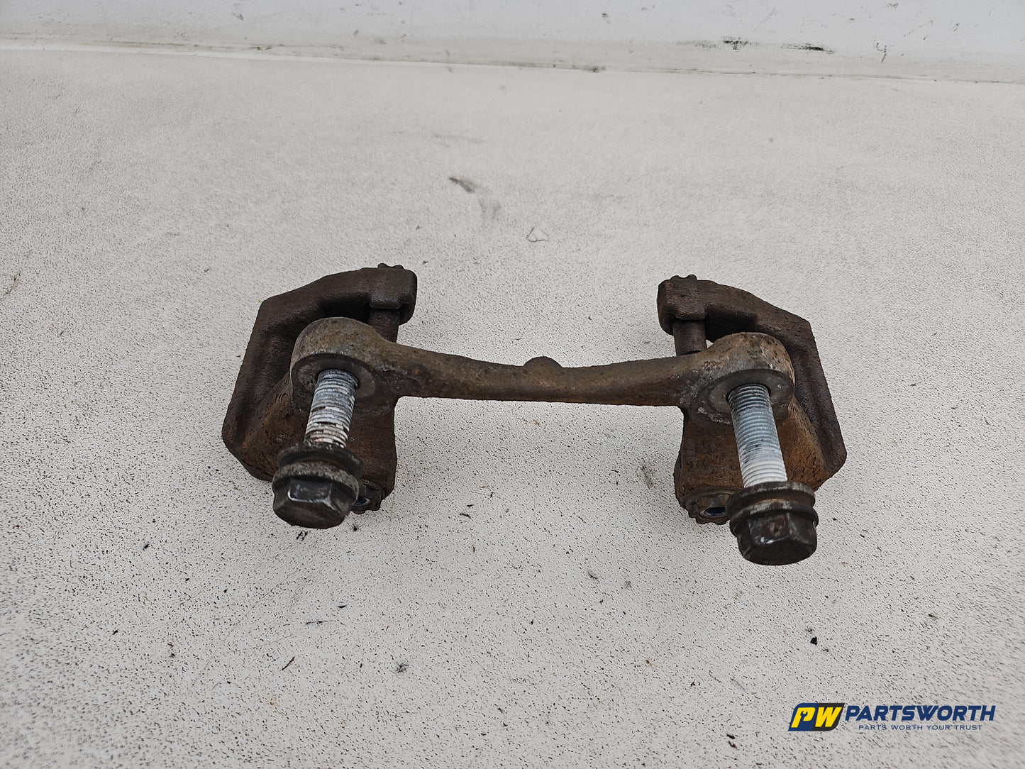 Audi A6 Se Tdi Brake Caliper Front Support Lh Passenger Side 2011-2018 - photo 4
