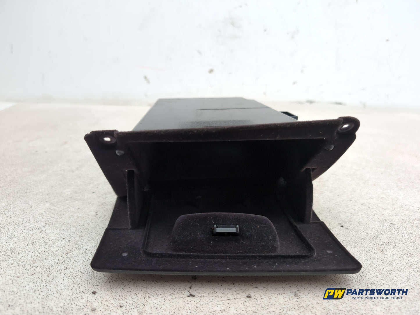 Bmw 520d Se Glove Compartment Assembly 9166699 2013-2015 - photo 4