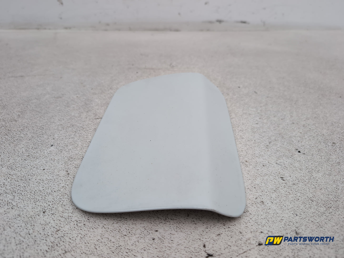 Bmw 5 Series 520d Se Fuel Filler Flap Alpine White 300 2013-2017 - photo 4