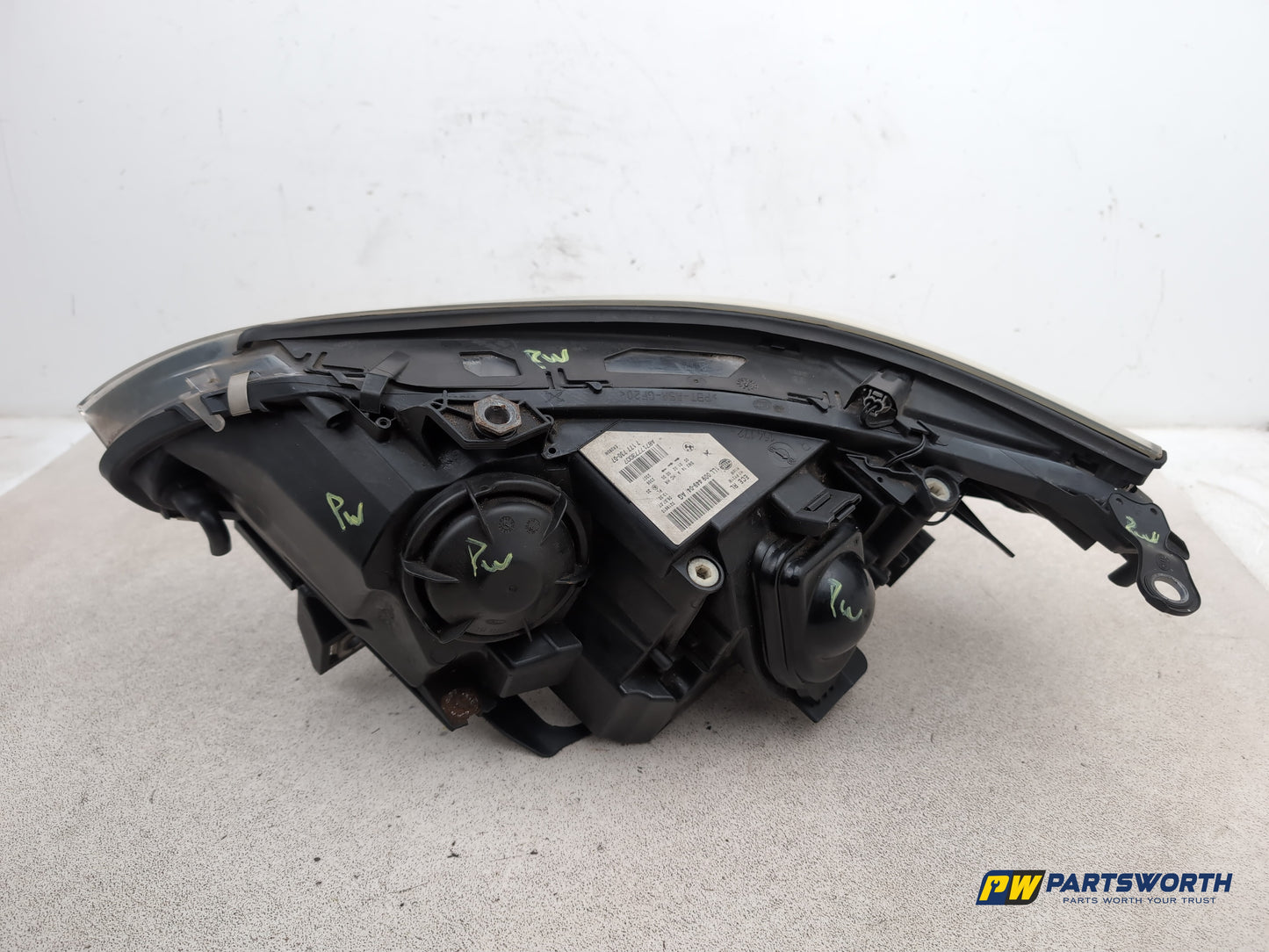 Headlamp RH 4