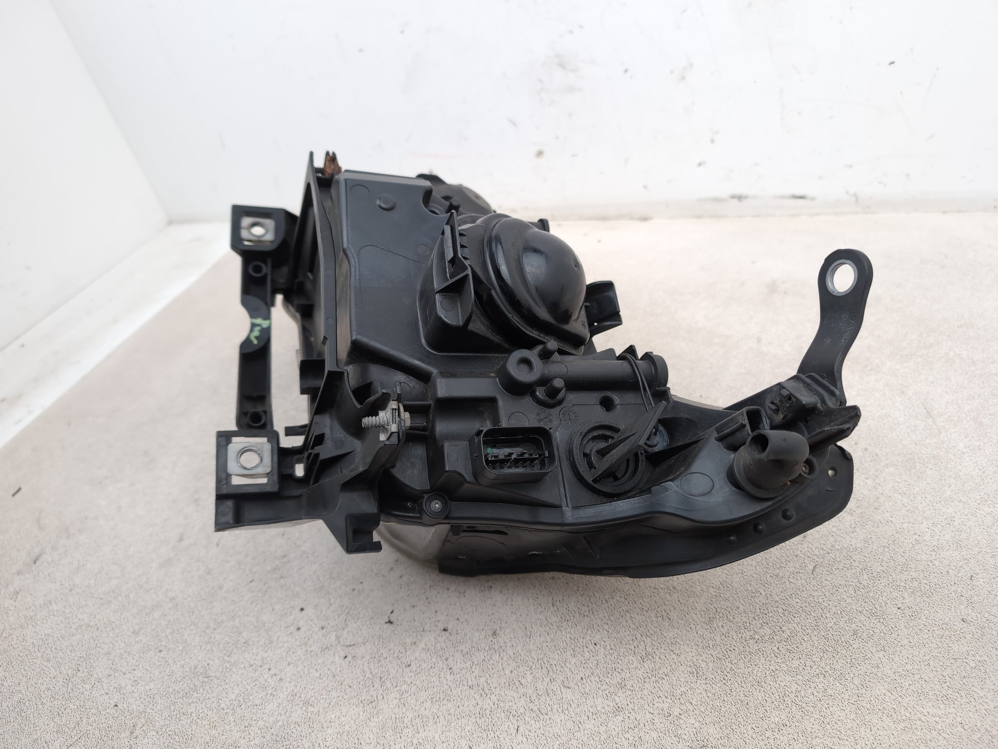 Headlamp RH 9
