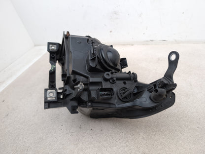 Headlamp RH 9