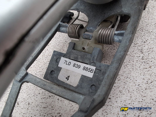 Door Handle Outer Release LH 4