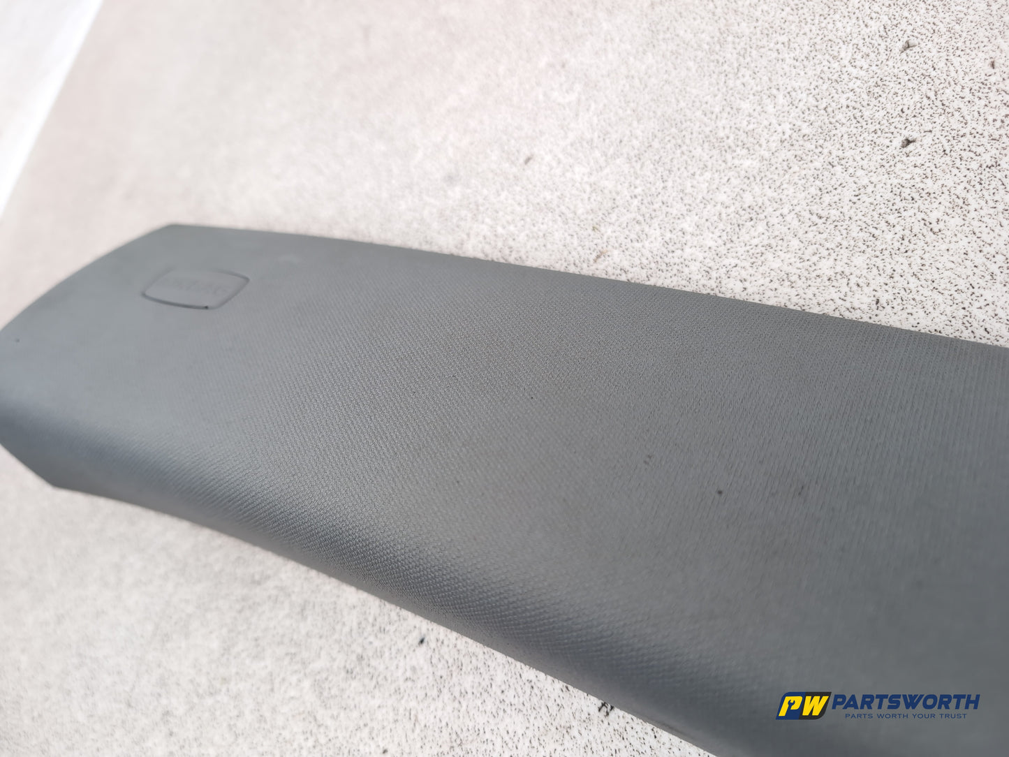 LH A Pillar Trim  4