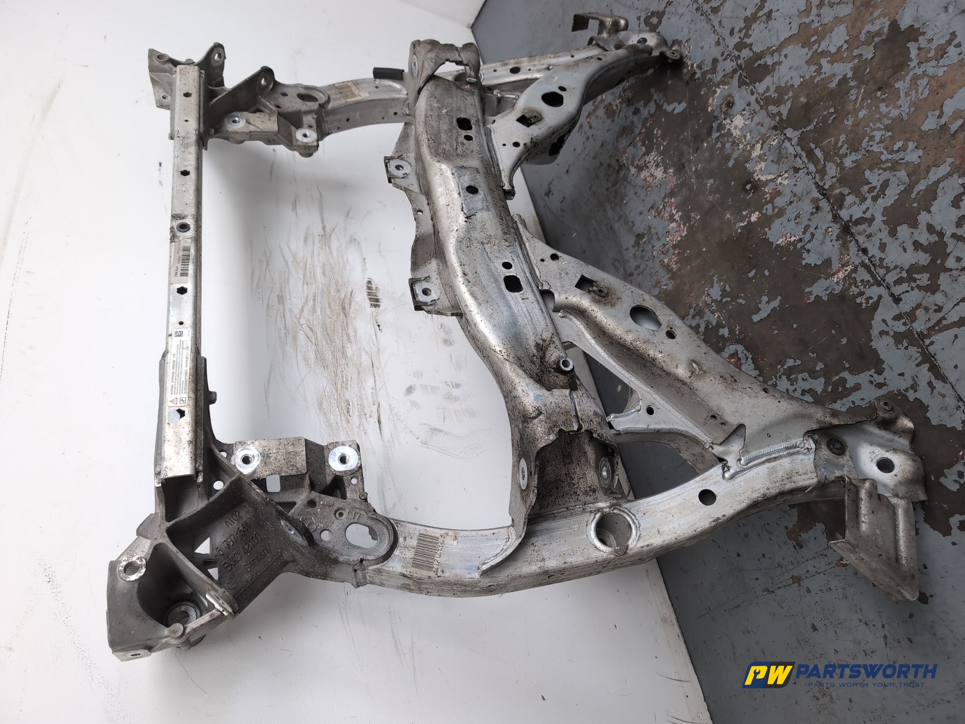 Bmw 5 Series 520d Se Subframe Front 2013-2015 - photo 8