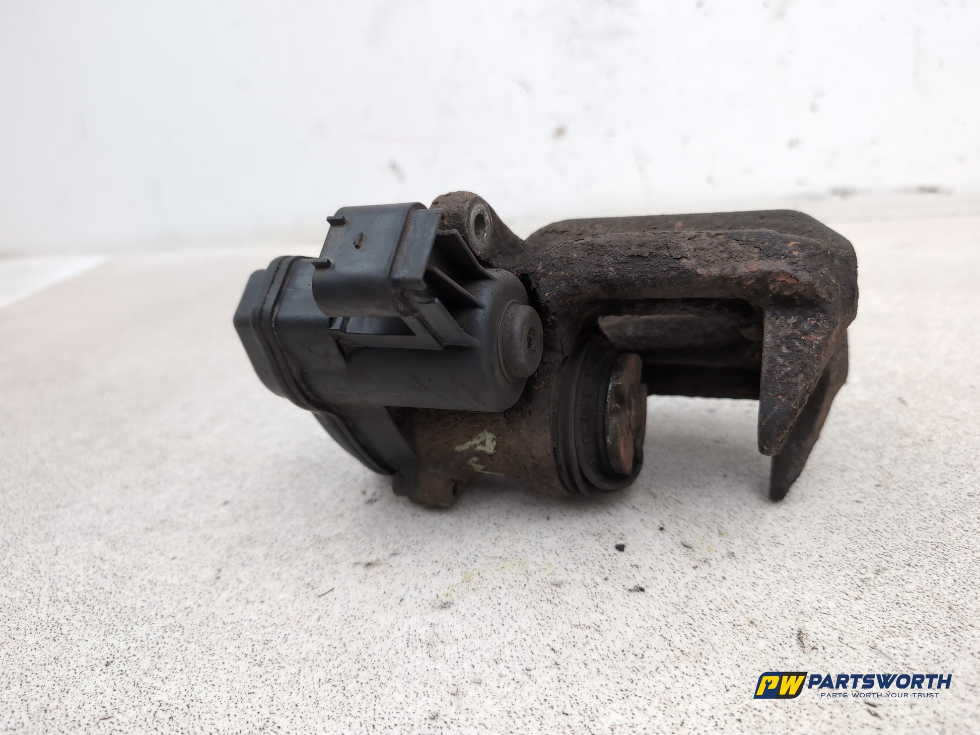 Brake Rear Caliper LH 4