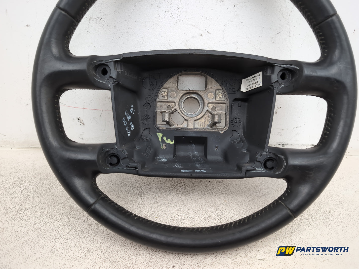 Steering Wheel 4