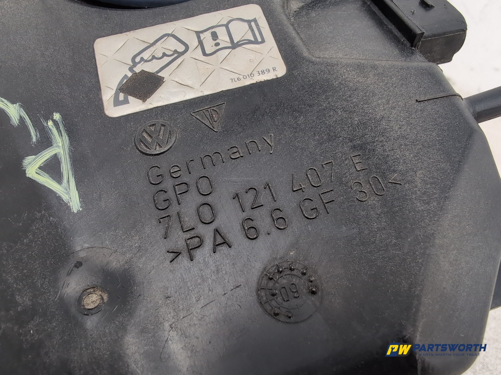 Radiator Expansion Tank 4