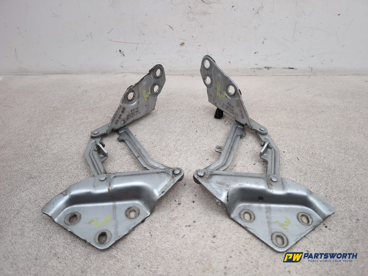 Bonnet Hinges 4